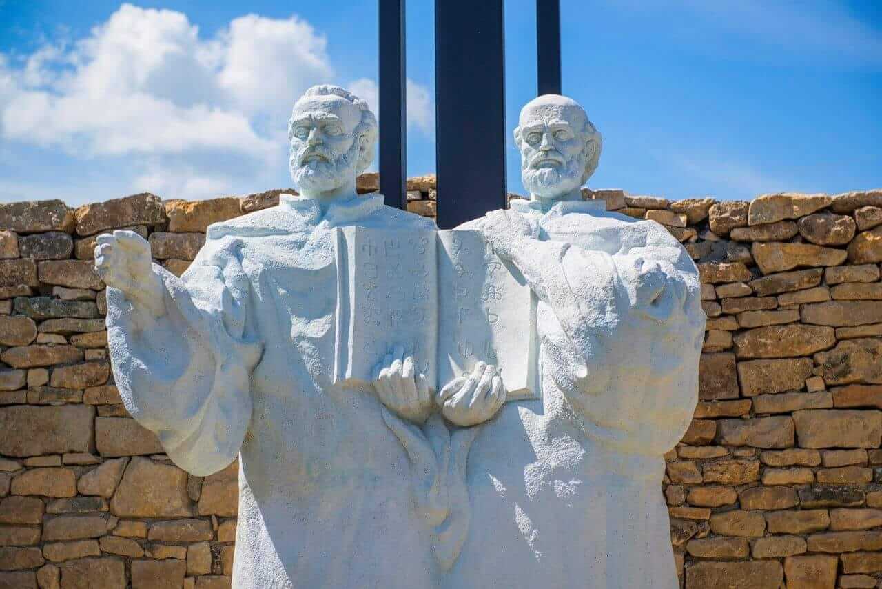Арменецът Карен Алексанян: Кирилицата е български културен феномен ...