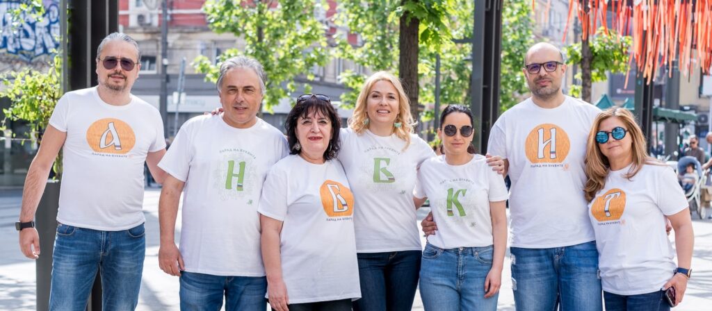„Вярваме в теб, България!“: „Сдружение Азбукари“ отбелязва 10-годишнината от създаването си